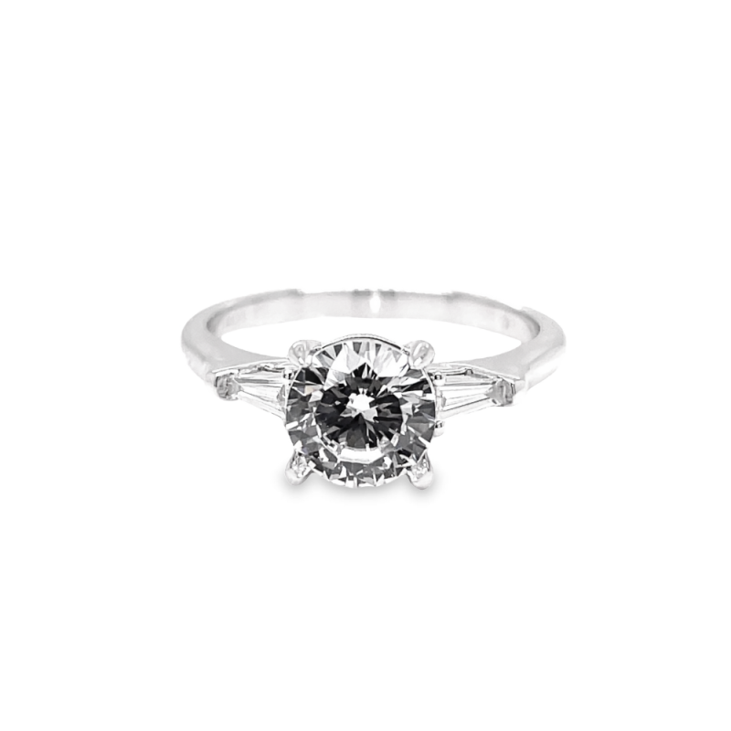ROUND DIAMOND THREE STONE ENGAGEMENT SEMI-MOUNT RING
