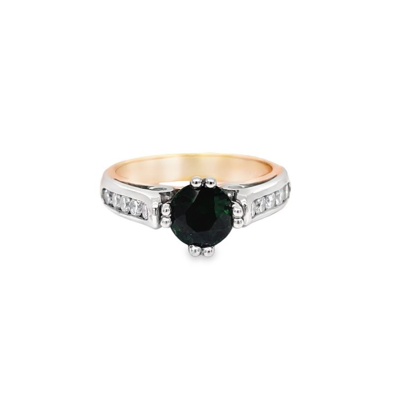 TSAVORITE GARNET & DIAMOND RING