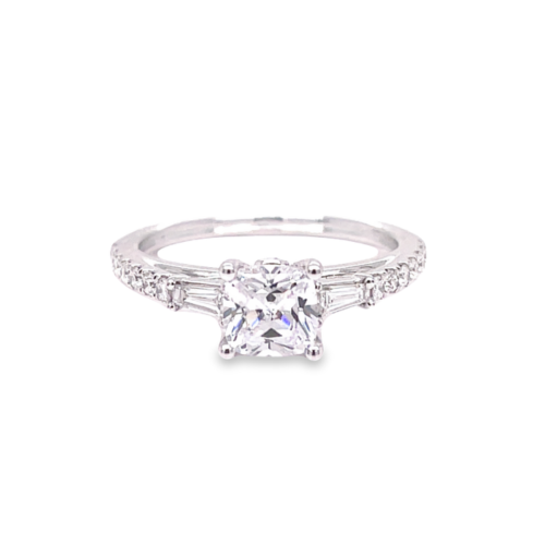 CUSHION CUT DIAMOND ENGAGEMENT SEMI-MOUNT ING