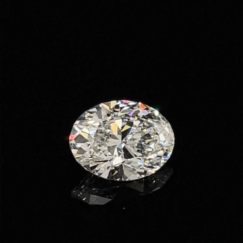 1.01ct F, SI1 Oval Cut Diamond