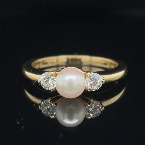 PEARL & DIAMOND RING