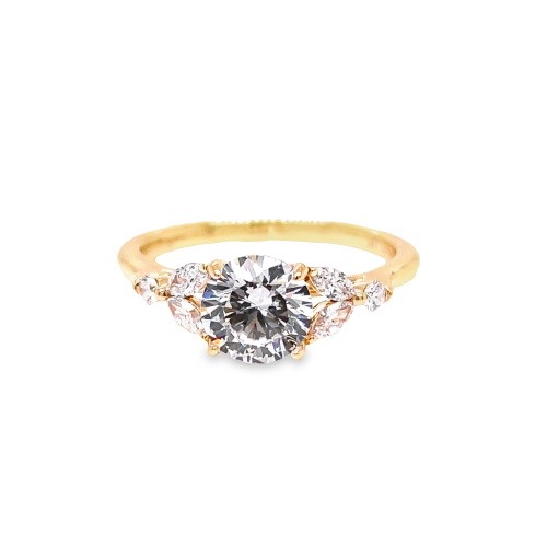 ROUND DIAMOND ENGAGEMENT SEMI-MOUNT RING
