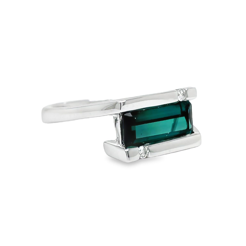 GREEN TOURMALINE & DIAMOND FASHION RING - Image 2