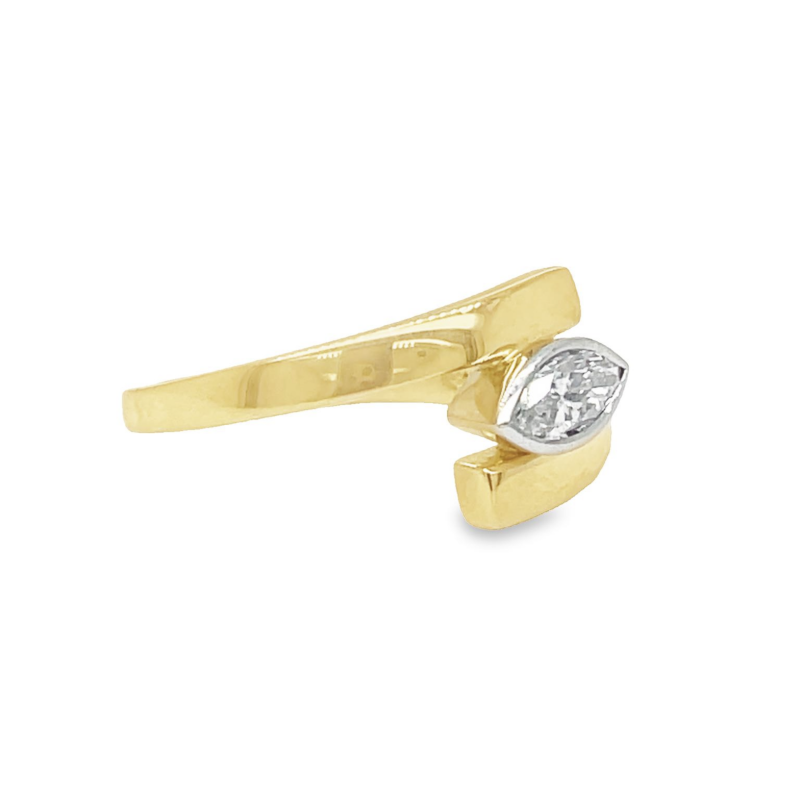 0.37ct MARQUISE CUT DIAMOND SOLITAIRE ENGAGEMENT RING - Image 2