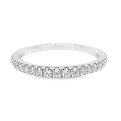 0.26ct TOTAL WEIGHT DIAMOND BAND