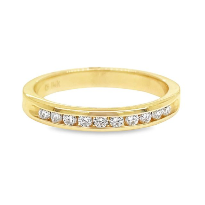 0.20ct TOTAL WEIGHT DIAMOND BAND