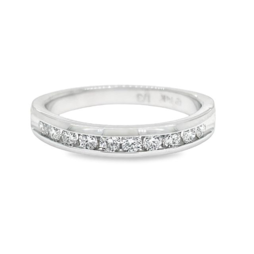 0.33ct TOTAL WEIGHT DIAMOND BAND