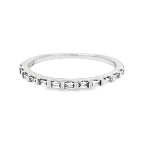 0.16ct TOTAL WEIGHT DIAMOND BAND