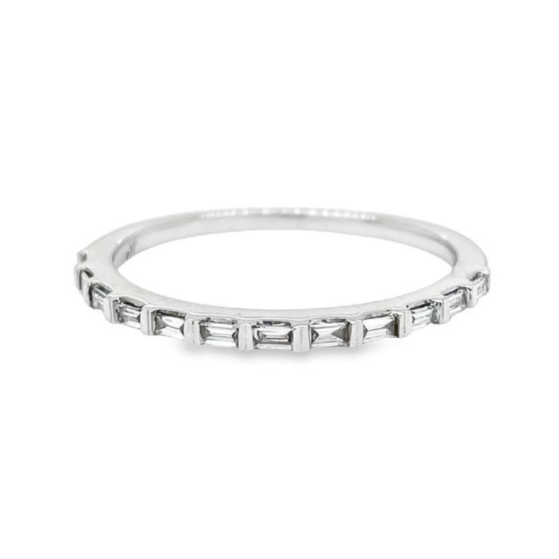 0.16ct TOTAL WEIGHT DIAMOND BAND