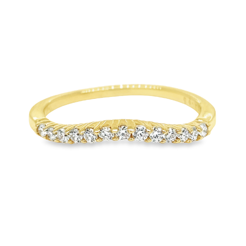 0.25ct TOTAL WEIGHT CURVED DIAMOND BAND