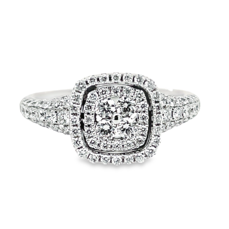 0.84ct TOTAL WEIGHT DIAMOND CLUSTER FASHION RING