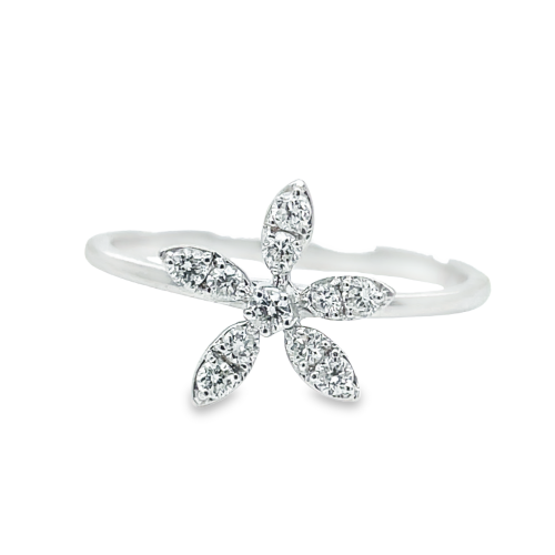 0.21ct TOTAL WEIGHT DIAMOND FASHION RING
