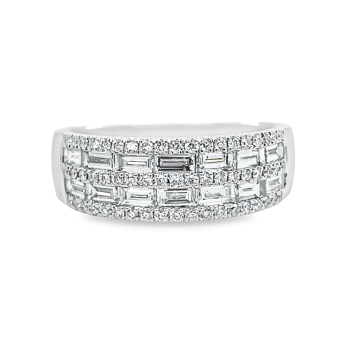 0.88ct TOTAL WEIGHT DIAMOND FASHION RING