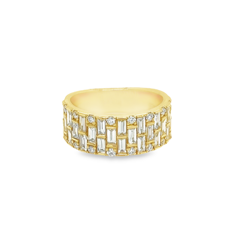 1.87ct TOTAL WEIGHT DIAMOND FASHION RING