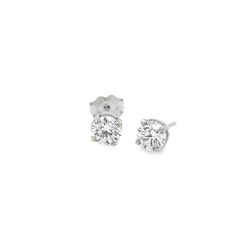1.08ct TOTAL WEIGHT DIAMOND STUD EARRINGS