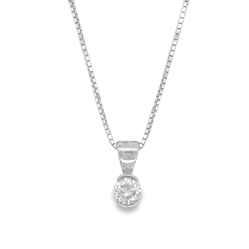 0.70ct DIAMOND SOLITAIRE NECKLACE