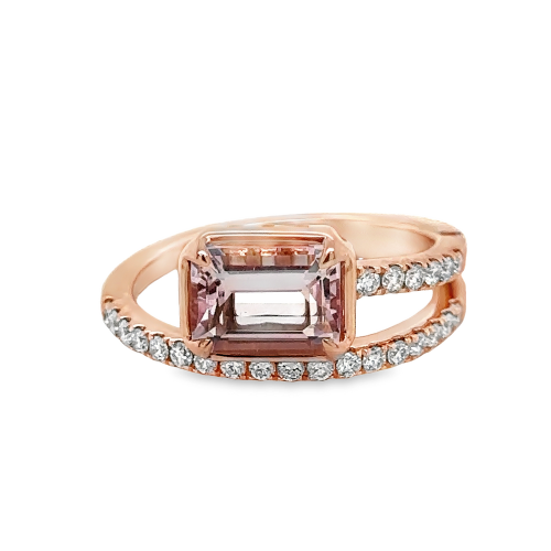 MORGANITE & DIAMOND RING