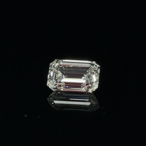 2.74ct G, VS1 EMERALD CUT LAB GROWN DIAMOND