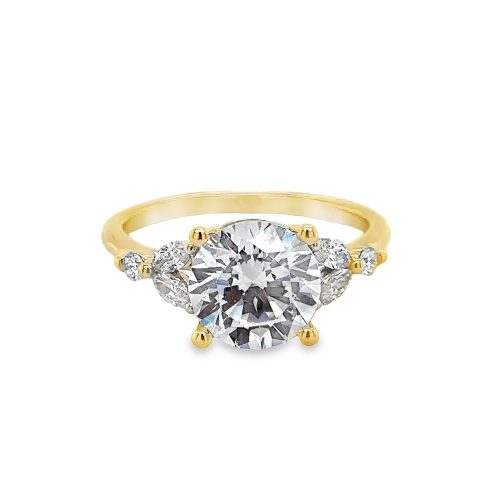 ROUND DIAMOND ENGAGEMENT SEMI-MOUNT RING