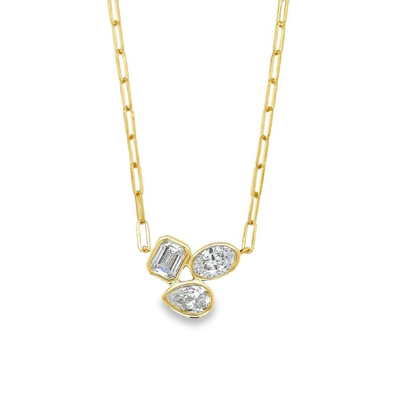 DIAMOND CLUSTER  NECKLACE