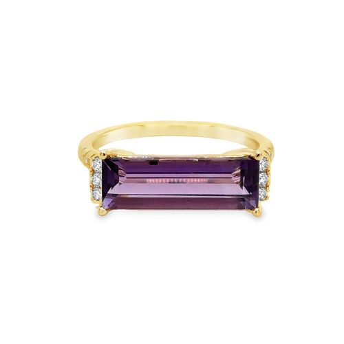 AMETHYST & DIAMOND RING
