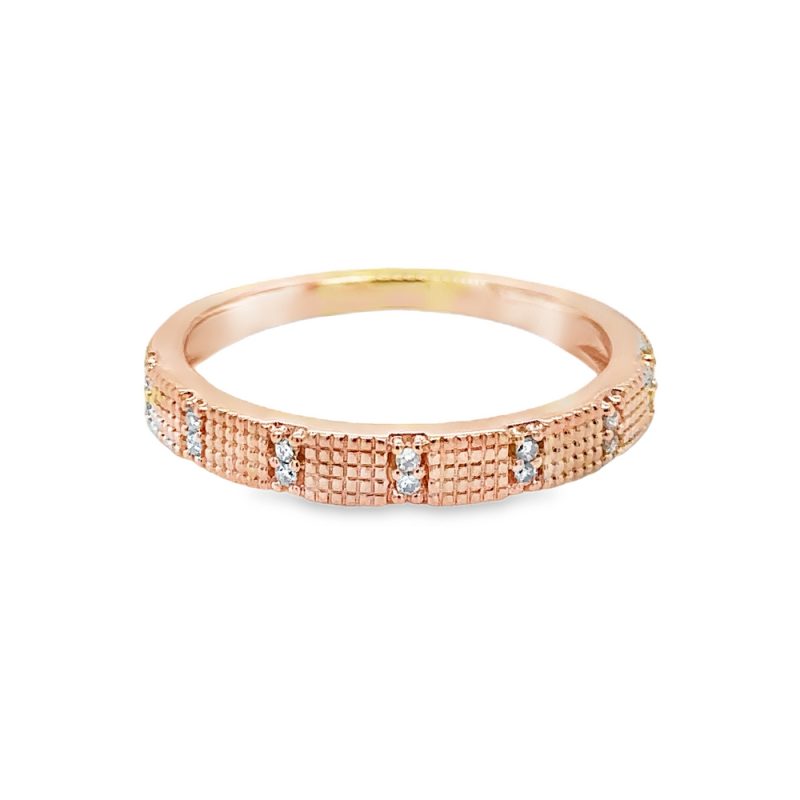 0.06ct TOTAL WEIGHT DIAMOND FASHION RING
