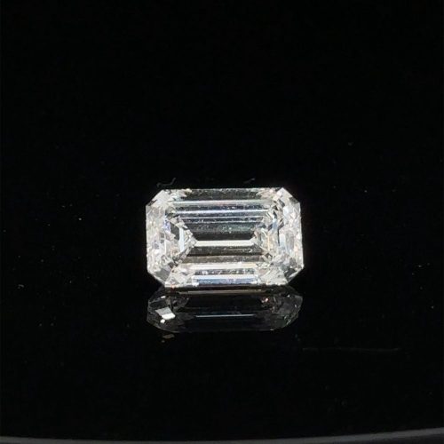 2.30ct E, VS1 EMERALD CUT LAB GROWN DIAMOND
