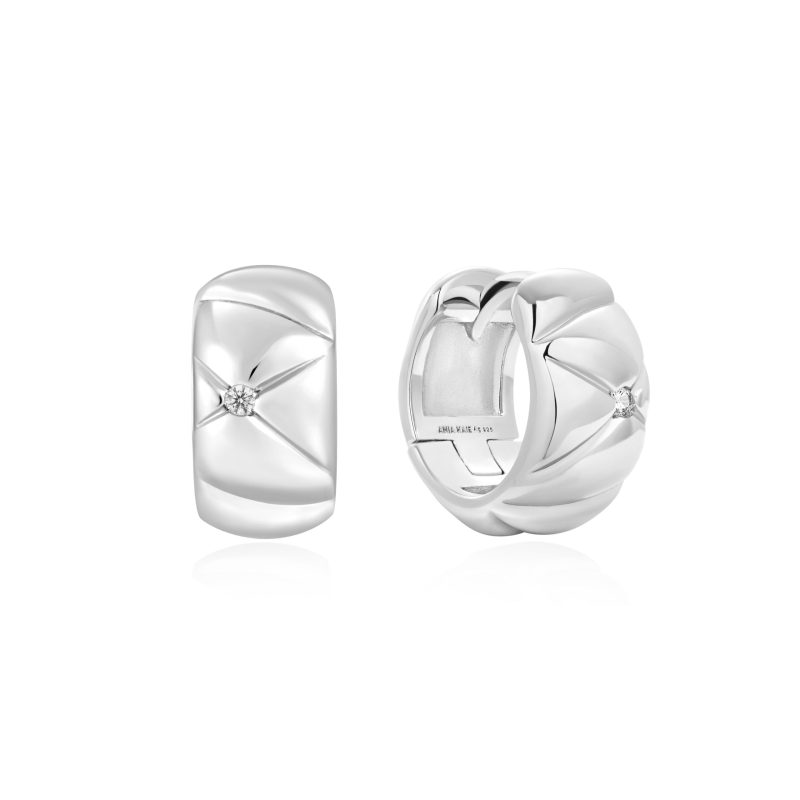 HEART HUNTER KISS HOOPS