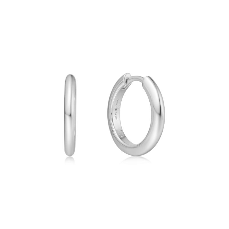 VOUGE MAVEN SMALL HUGGIE HOOP EARRING