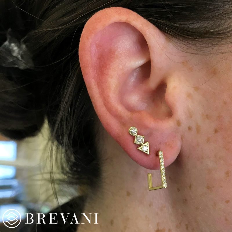 DIAMOND GEOMETRIC HUGGIE HOOP EARRINGS - Image 2