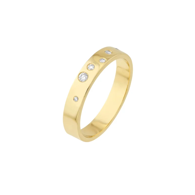 0.06ct TOTAL WEIGHT DIAMOND BAND - Image 2