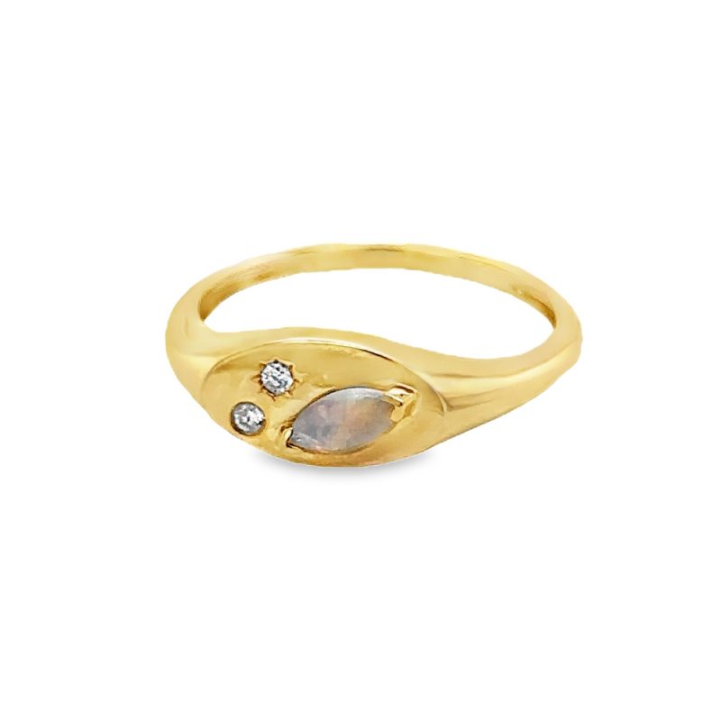 OPAL & DIAMOND RING