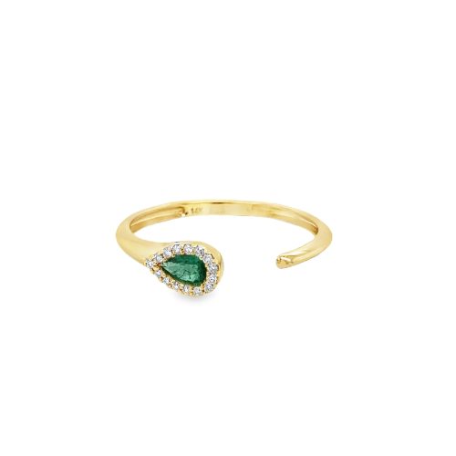 EMERALD & DIAMOND RING