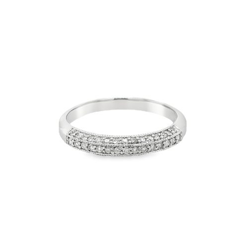 0.25ct TOTAL WEIGHT DIAMOND BAND
