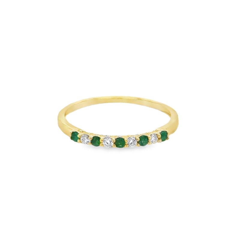 EMERALD & DIAMOND RING