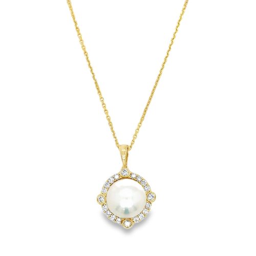 PEARL & DIAMOND NECKLACE