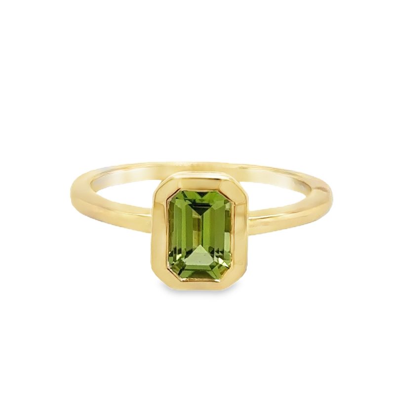PERIDOT RING