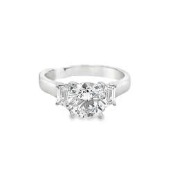 ROUND BRILLIANT CUT DIAMOND THREE STONE ENGAGEMENT SEMI-MOUNT RING